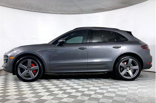 2015 Porsche Macan Turbo