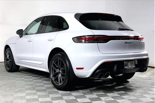 2023 Porsche Macan Base