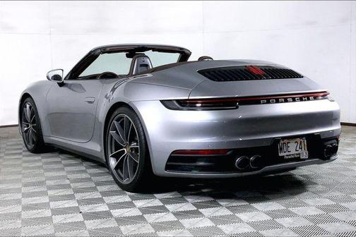 2021 Porsche 911 Carrera