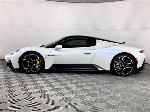 2022 Maserati MC20 Base