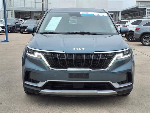 2023 Kia Carnival EX