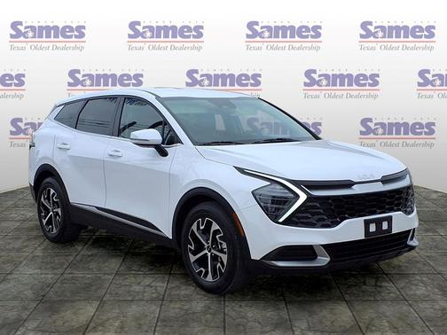 White Pearl 2024 Kia Sportage EX