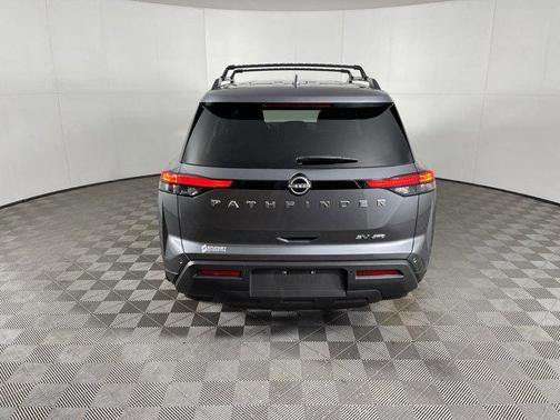 2023 Nissan Pathfinder SV 4WD