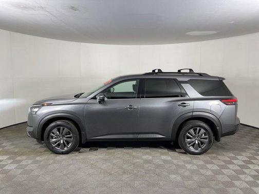 2023 Nissan Pathfinder SV 4WD