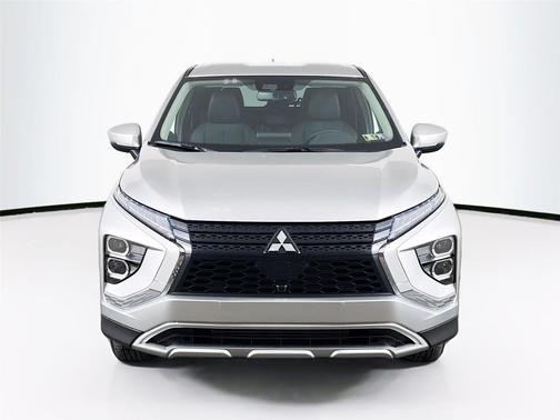 Alloy Silver Metallic 2026 Mitsubishi Eclipse Cross SE