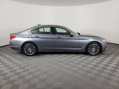 2019 BMW 530 xDrive