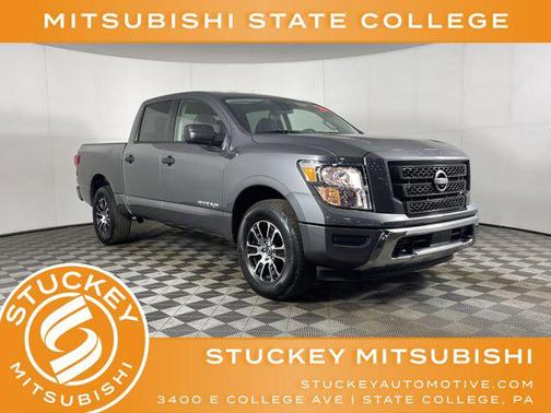 2024 Nissan Titan SV