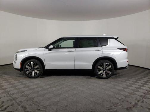 2026 Mitsubishi Outlander SE 1.5T S-AWC