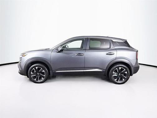 Gun Metallic 2025 Nissan Kicks SV
