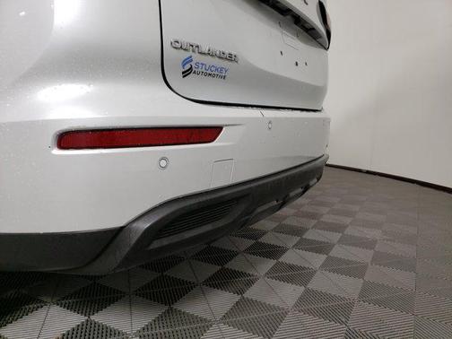 2022 Mitsubishi Outlander ES 2.5 S-AWC