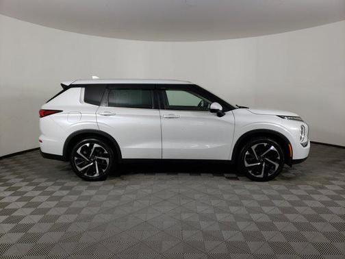 2022 Mitsubishi Outlander ES 2.5 S-AWC