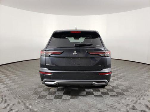 2026 Mitsubishi Outlander SE 1.5T S-AWC