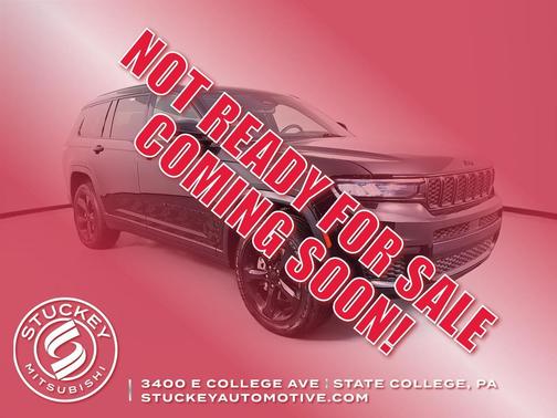 Diamond Black Crystal Pearlcoat 2024 Jeep Grand Cherokee L Altitude