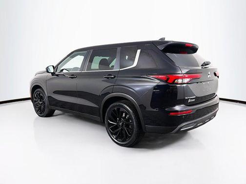 2022 Mitsubishi Outlander ES 2.5 S-AWC