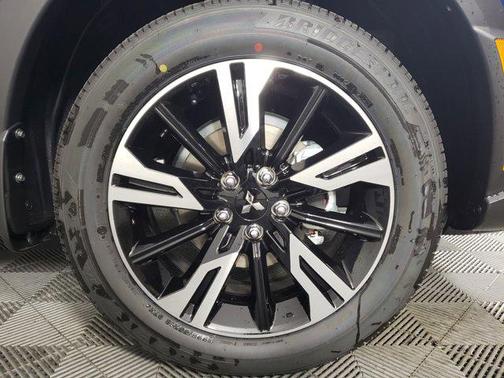 2026 Mitsubishi Eclipse Cross SE