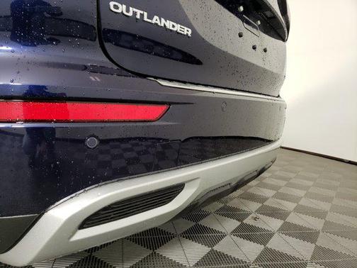 2024 Mitsubishi Outlander 