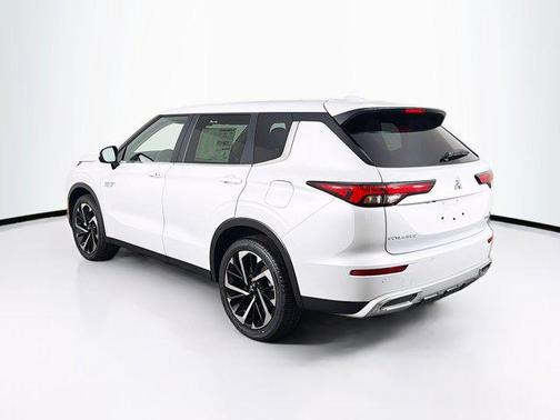 2025 Mitsubishi Outlander PHEV SE S-AWC