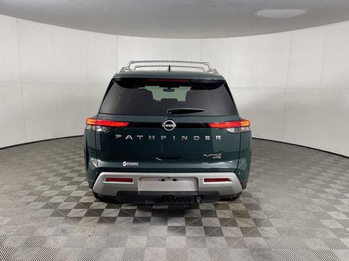 2024 Nissan Pathfinder Platinum 4WD