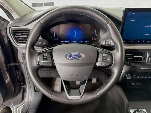 Carbonized Gray Metallic 2024 Ford Escape Active