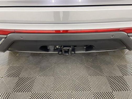 2025 Volkswagen Atlas Cross Sport 2.0T SE w/Technology 4MOTION