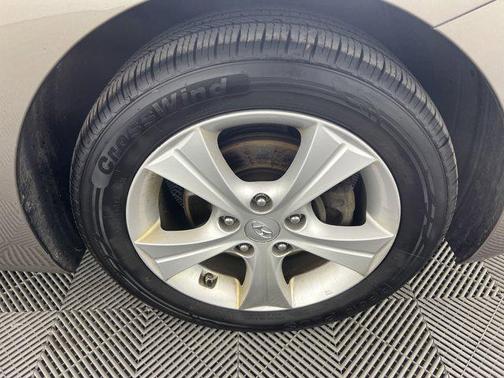 2016 Hyundai ELANTRA Value Edition