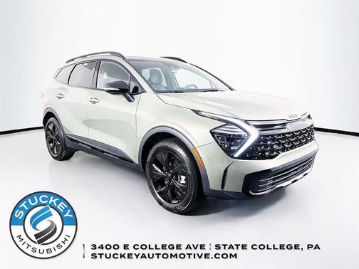 Jungle Green 2025 Kia Sportage X-Line