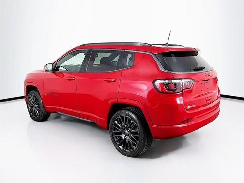 Redline Pearlcoat 2022 Jeep Compass (RED) Edition 4x4