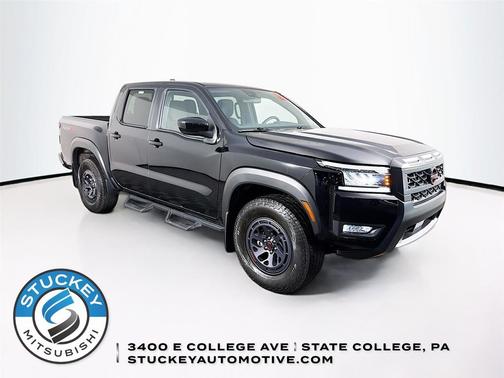 Super Black 2025 Nissan Frontier PRO-4X