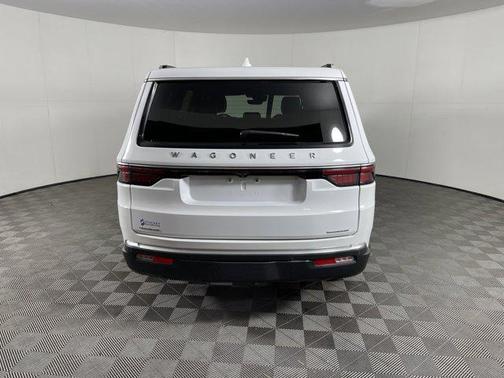 2022 Jeep Wagoneer Series III 4x4