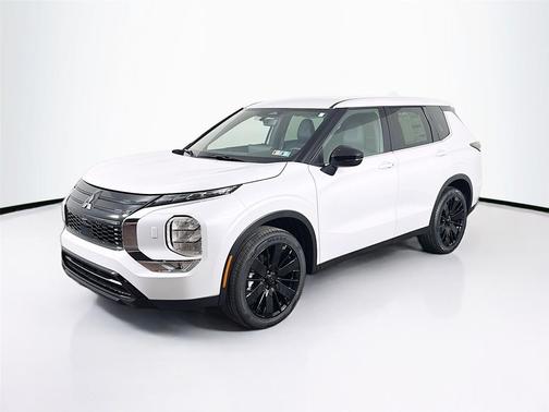 White Diamond 2026 Mitsubishi Outlander LE 1.5T S-AWC