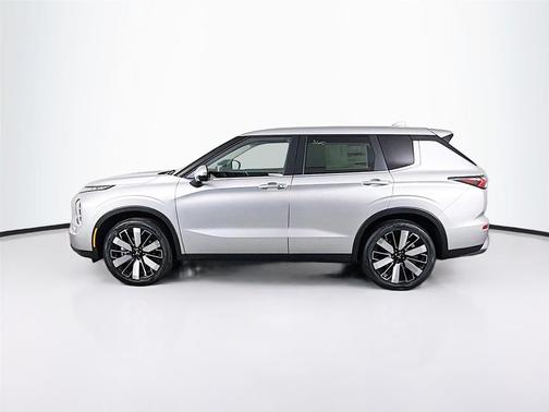 Alloy Silver Metallic 2026 Mitsubishi Outlander SE 1.5T S-AWC