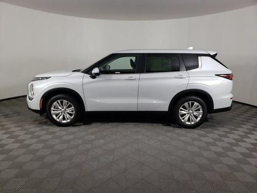 2026 Mitsubishi Outlander ES 1.5T S-AWC