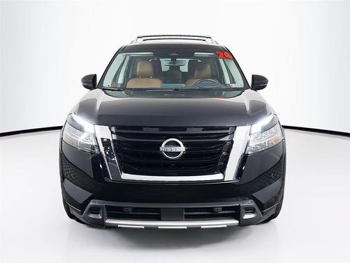 2024 Nissan Pathfinder Platinum 4WD