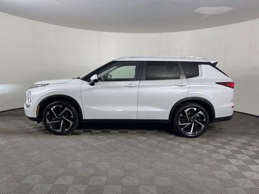 2022 Mitsubishi Outlander ES 2.5 S-AWC