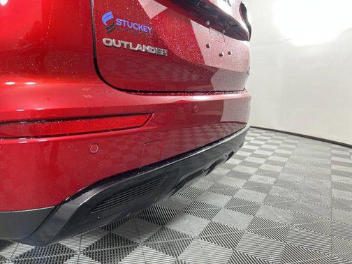 2025 Mitsubishi Outlander PHEV SEL