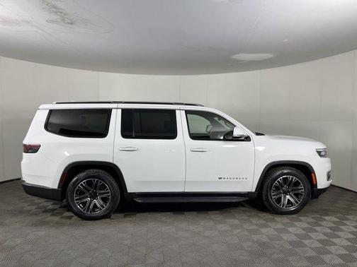 2022 Jeep Wagoneer Series III 4x4