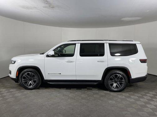 2022 Jeep Wagoneer Series III 4x4