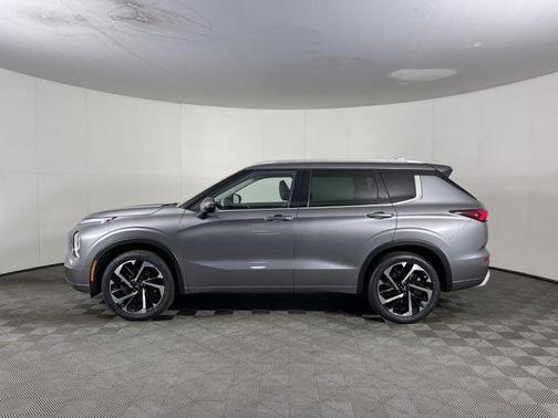 2023 Mitsubishi Outlander SEL Black Edition S-AWC