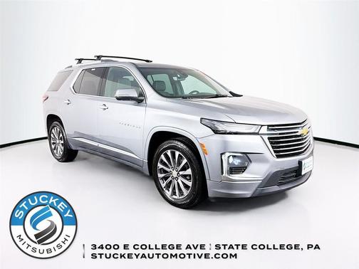 Sterling Gray Metallic 2023 Chevrolet Traverse Premier