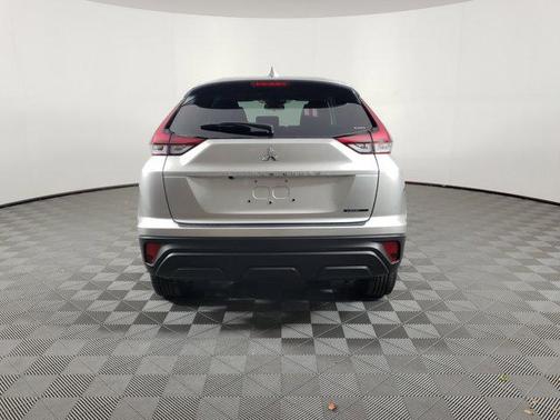 2026 Mitsubishi Eclipse Cross LE