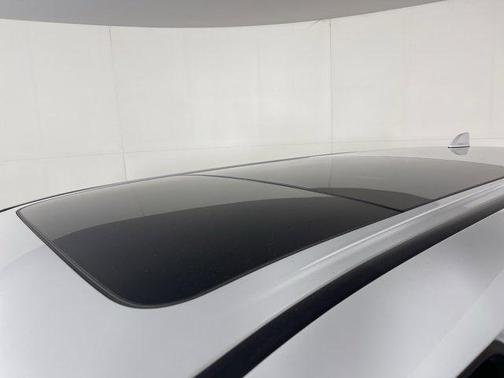 2024 Mitsubishi Outlander PHEV SE S-AWC