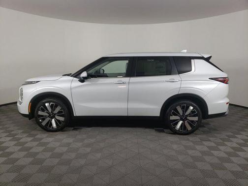 2026 Mitsubishi Outlander SE 1.5T S-AWC