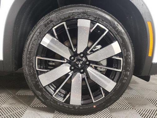 2026 Mitsubishi Outlander SE 1.5T S-AWC