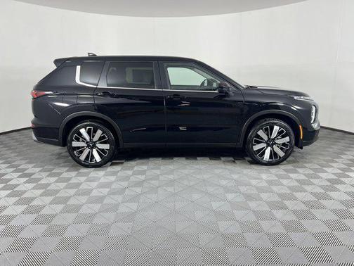 2025 Mitsubishi Outlander SE 2.5 S-AWC