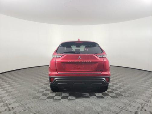2026 Mitsubishi Eclipse Cross LE