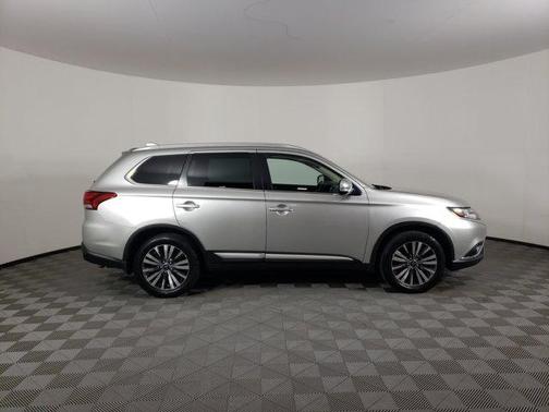 2020 Mitsubishi Outlander SEL