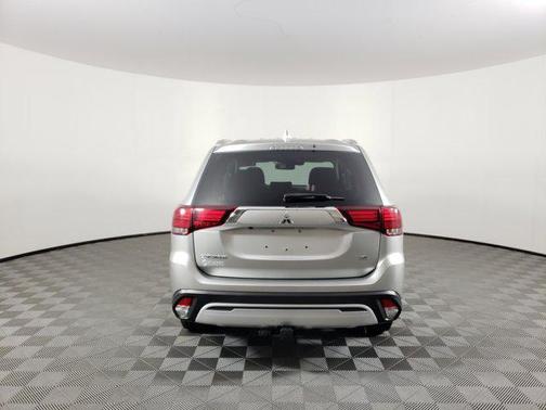 2020 Mitsubishi Outlander SEL