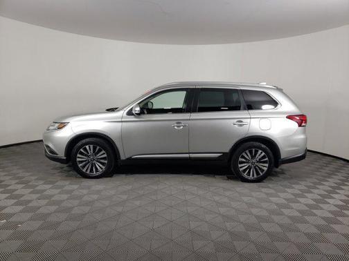 2020 Mitsubishi Outlander SEL