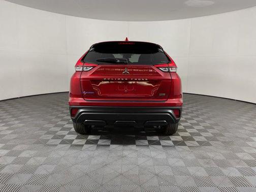 2023 Mitsubishi Eclipse Cross LE