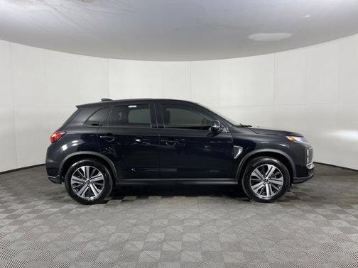 2022 Mitsubishi Outlander Sport SE